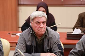 دیدار رئیس دانشگاه و معاونین با پرسنل خدماتی